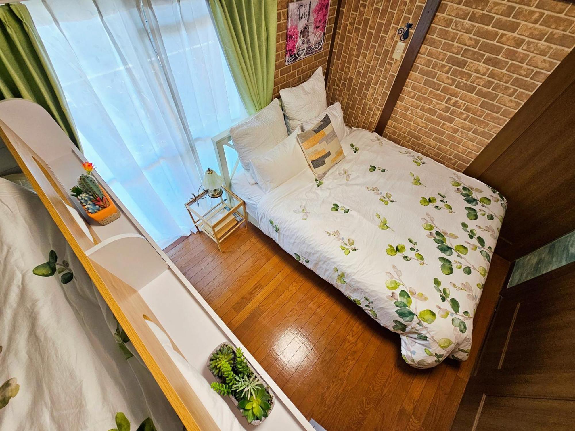Apartamento 703. Disneyland, Direct Bus To The Airport/1minute's Walk From The Station.